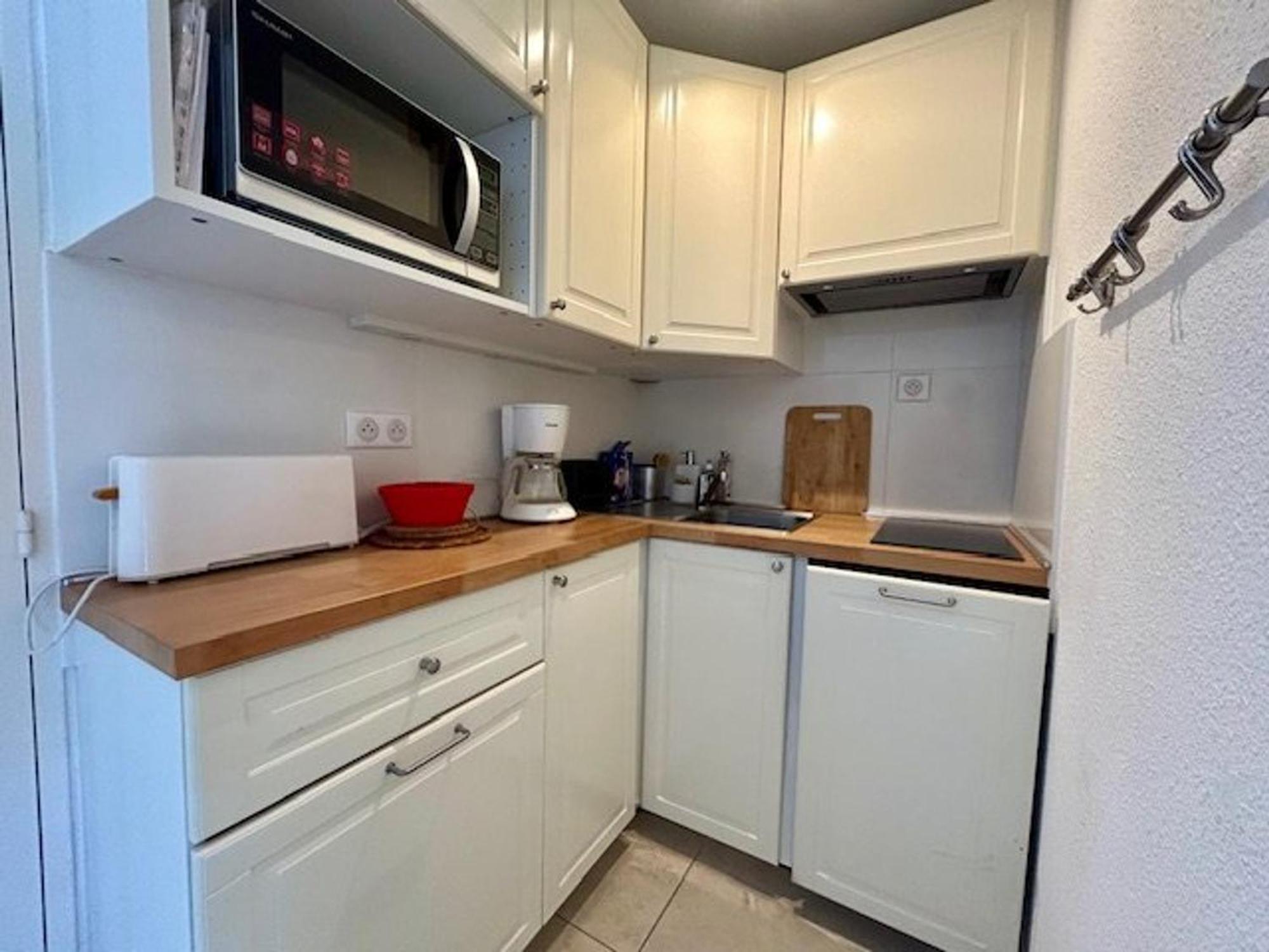 Appartement T2 A Royan, 4 Pers., Proche Plage Et Commerces, Parking, Balcon, Confortable Et Equipe - Fr-1-494-60 Exterior foto